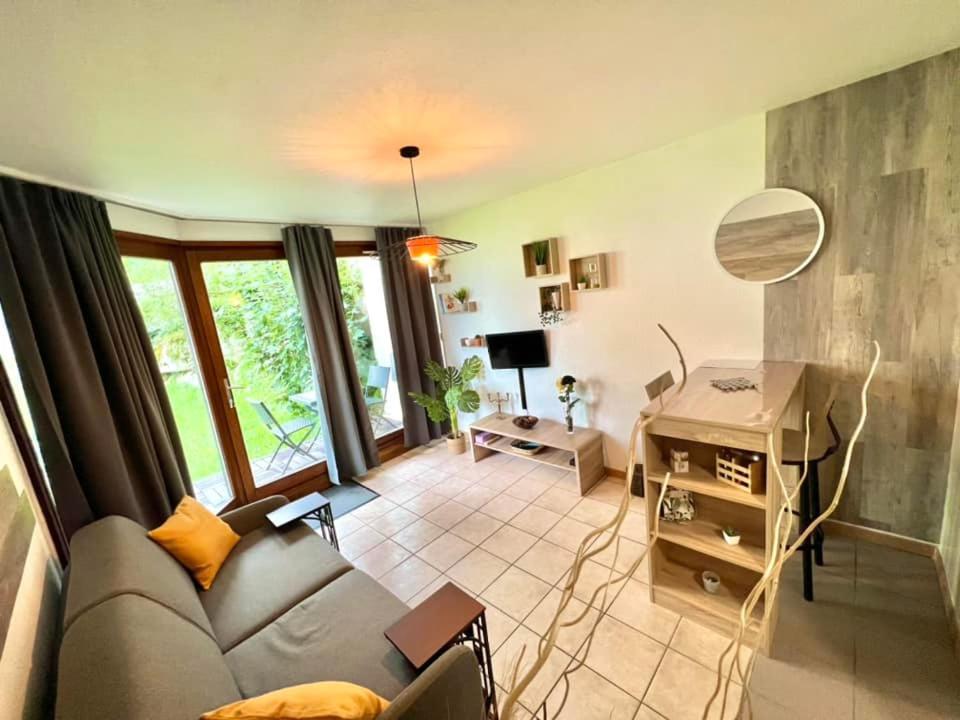 Joli Studio Cosy, Vue Magnifique Et Terrasse Privee Gérardmer Buitenkant foto